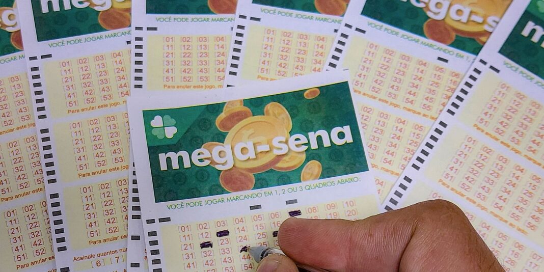 Mega-Sena acumula e sorteio de domingo (13) pode pagar R$ 85 milhões