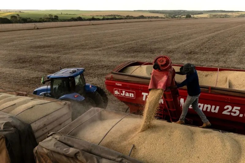 O plano da China para se livrar da dependência do agro brasileiro (e por que isso assusta o Brasil)