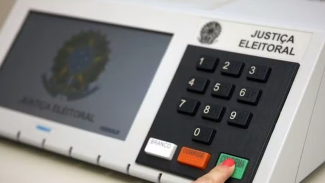 Eleitores com deficiência ou mobilidade reduzida terão transporte gratuito para votar nas eleições no interior de SP; veja como pedir