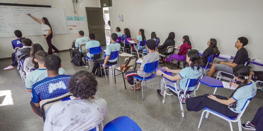 Aulas serão suspensas às sextas-feiras que antecedem eleições no Distrito Federal