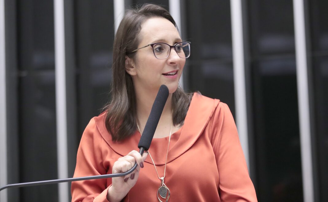 Podemos diz ao STF que direção nacional não tem controle sobre emendas e atribui atraso a ‘equívoco’