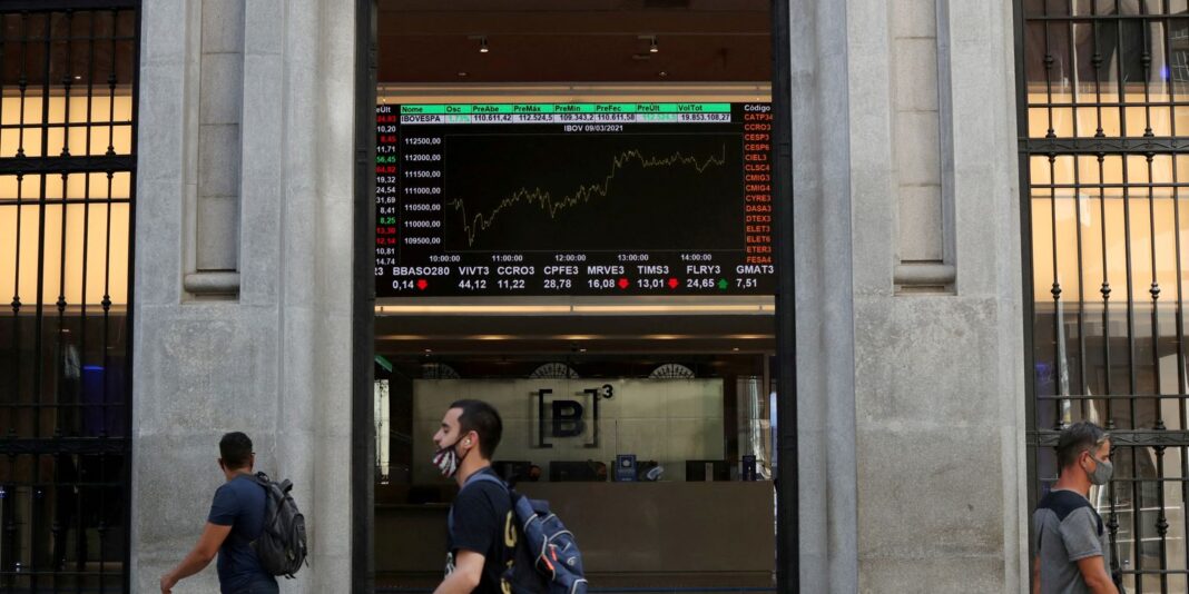 Bolsa de Valores Brasileira Dispara e Alcança o Maior Patamar em Quase Quatro Meses Impulsionada pelo Petróleo