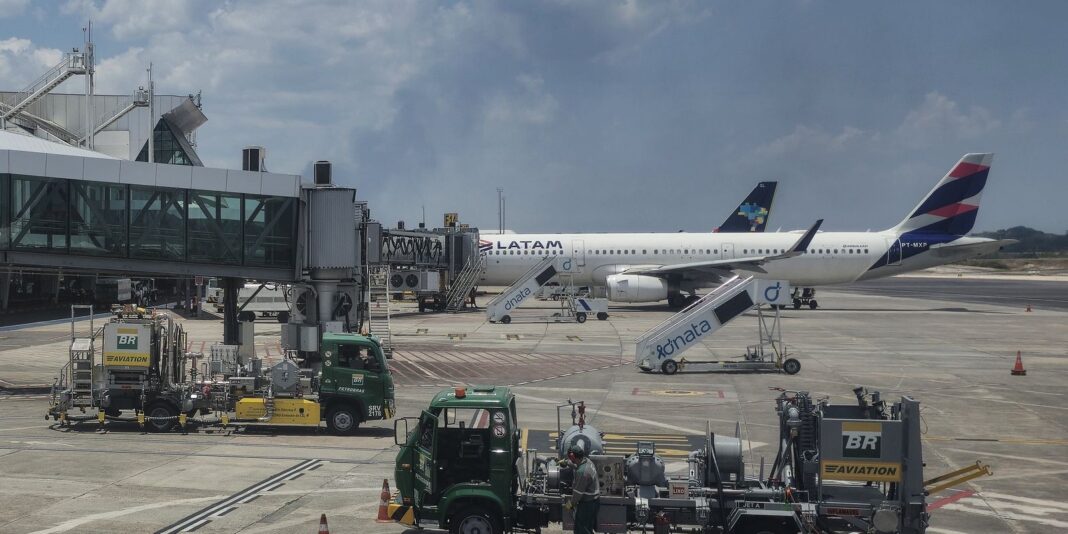 Petrobras Aumenta Preço Médio do Querosene de Aviação em 13,9%
