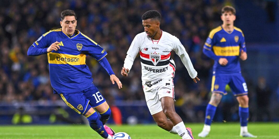 São Paulo é derrotado pelo Boca Juniors na Bombonera e complica classificação na Sul-Americana