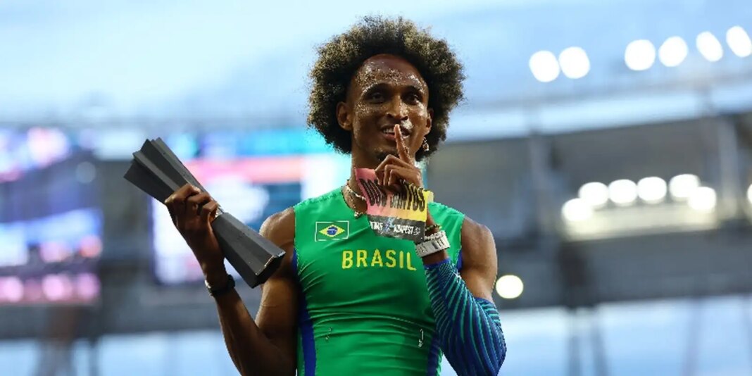 Alison dos Santos é campeão do Mundial de Atletismo Ultimate 2026 em Budapeste