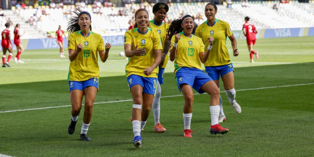 Seleção feminina Sub-20 vence Canadá e garante vaga antecipada nas oitavas de final do Mundial