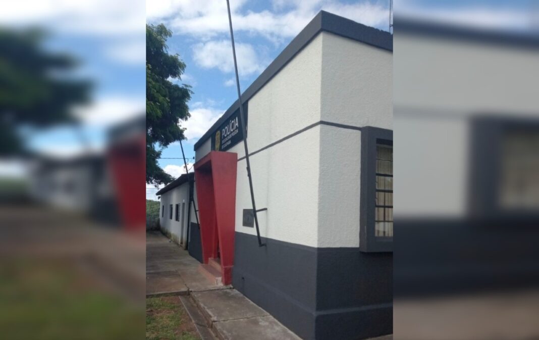 Homem é preso suspeito de ameaçar companheira com faca em Guapiara