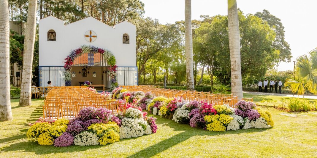 Conhecida pelo ‘cheiro de cemitério’, flor ganha versão sem perfume forte e vira opção para decorar até casamentos