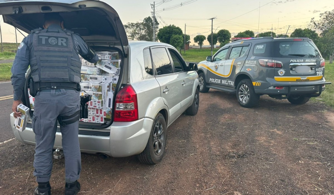 Homem é detido com 15 mil maços de cigarros contrabandeados em rodovia de Santo Anastácio