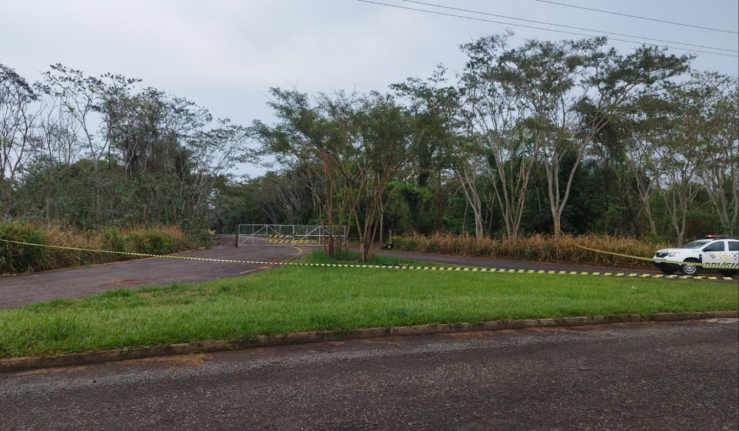 Polícia Civil apura morte de homem encontrado próximo a rodovia em Rosana