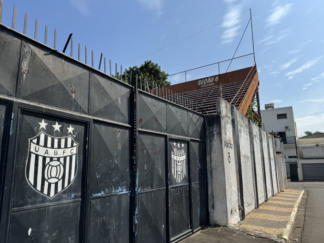 Justiça bloqueia R$ 562 mil do União Barbarense por dívida de IPTU, mas encontra apenas R$ 30 mil