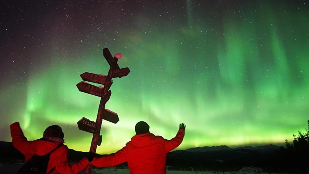 Yukon: aurora boreal, aventura na Alaska Highway, campos de glaciares, ursos e natureza