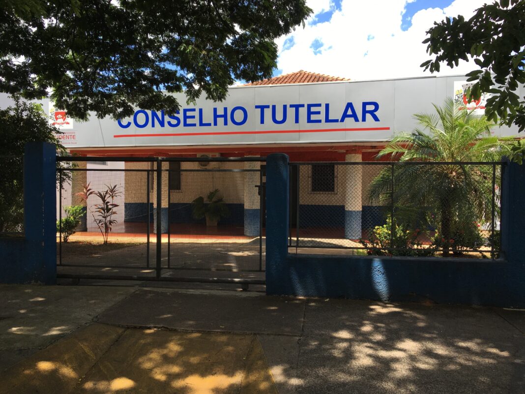 Atendente e conselheira tutelar são atacadas por moradora em órgão municipal de Presidente Prudente