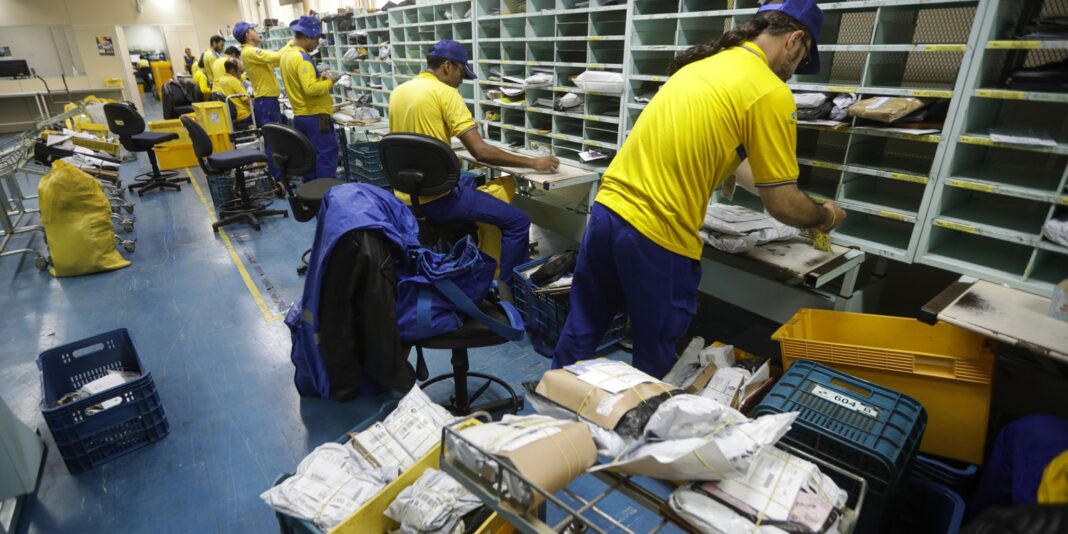 Greve dos Correios: TST determina manutenção de 80% do efetivo em meio a impasse sobre acordo coletivo