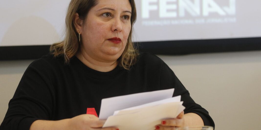 Fenaj aponta ‘tiktokização’ e crise institucional que sufocam debate eleitoral