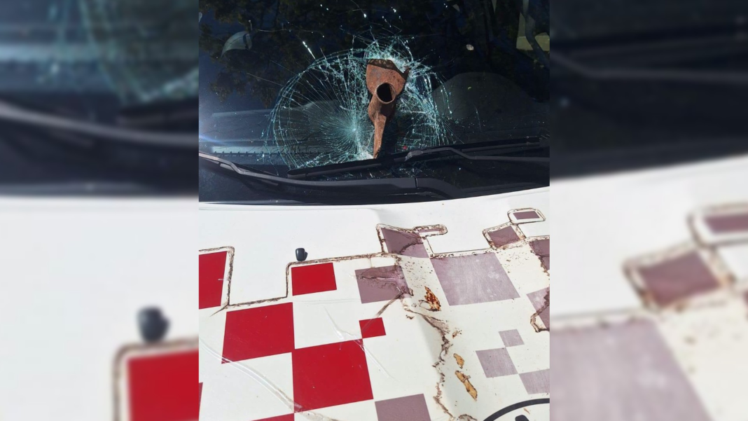 Trio é detido após atacar viaturas da Polícia Militar com picareta e pedras em Santa Cruz do Rio Pardo