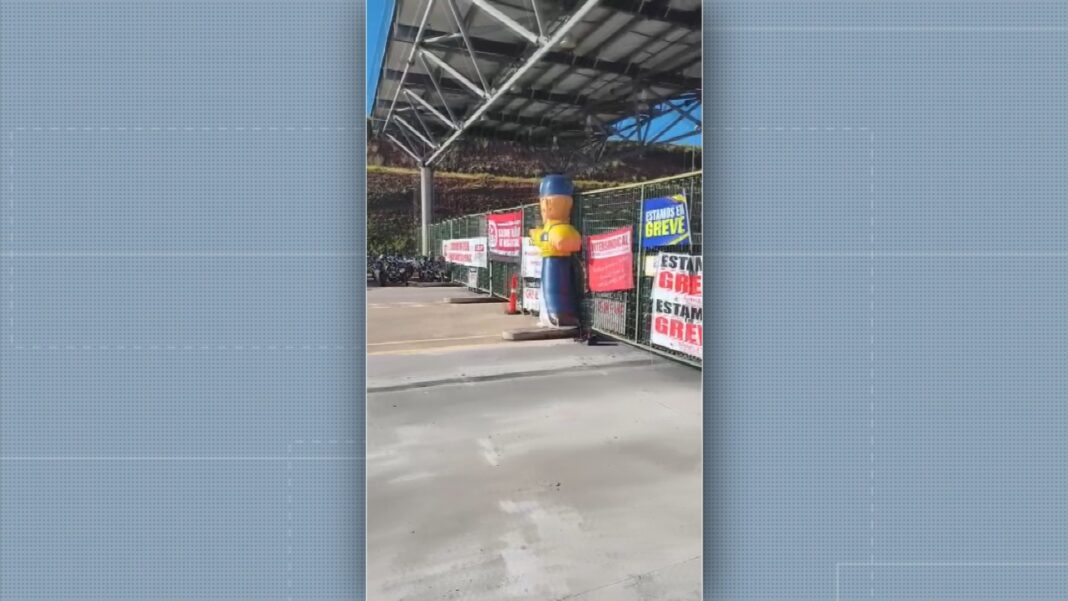 Em greve, trabalhadores dos Correios ocupam centro logístico e paralisam entregas em Indaiatuba
