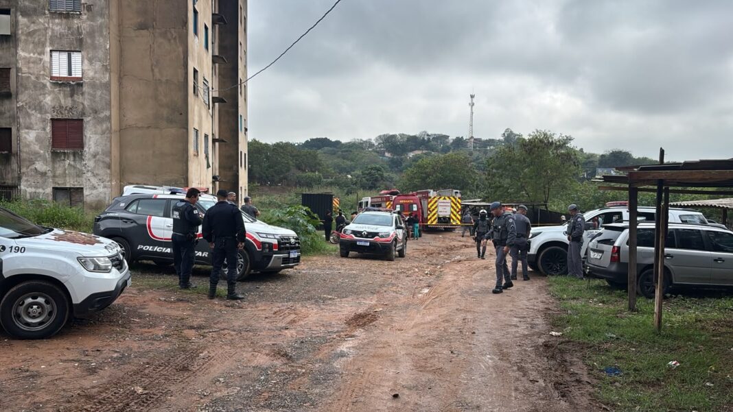 Prédio com ocupação irregular em Campinas, palco de incêndio, é alvo de disputa judicial e tem histórico de descaso