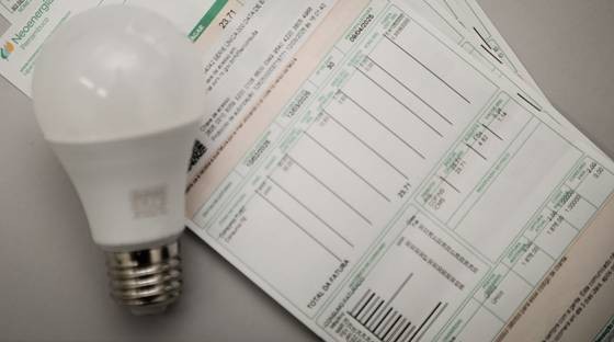 Aneel mantém bandeira verde na conta de luz para novembro