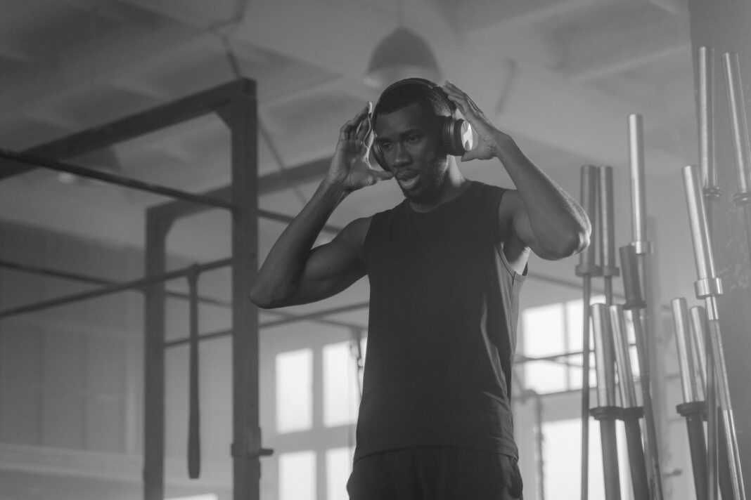 Estudo revela que excesso de exercícios pode prejudicar saúde mental