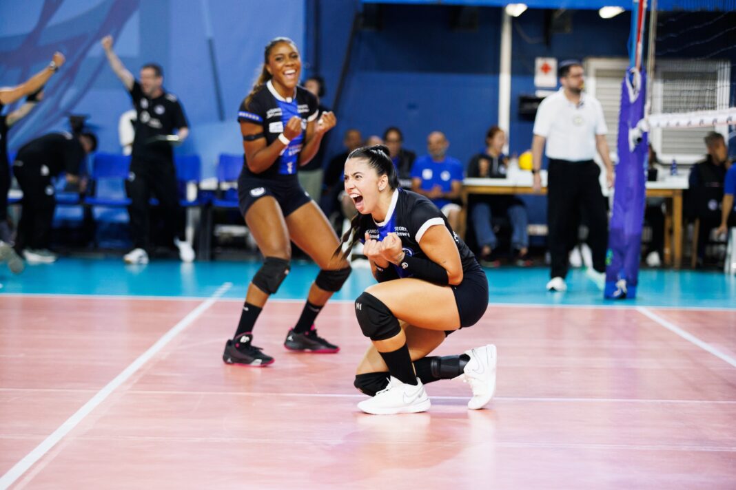Pinheiros conquista primeira vitória na Superliga ao vencer Brusque